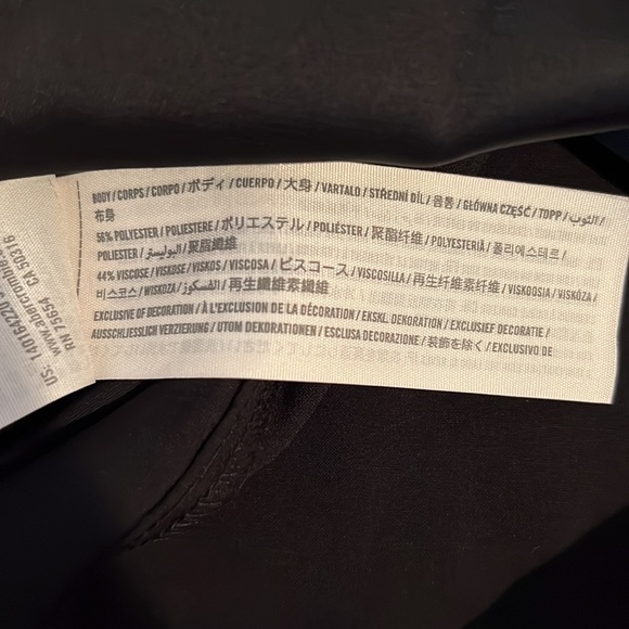 NWT Abercrombie & Fitch satin crop - Picture 4 of 4